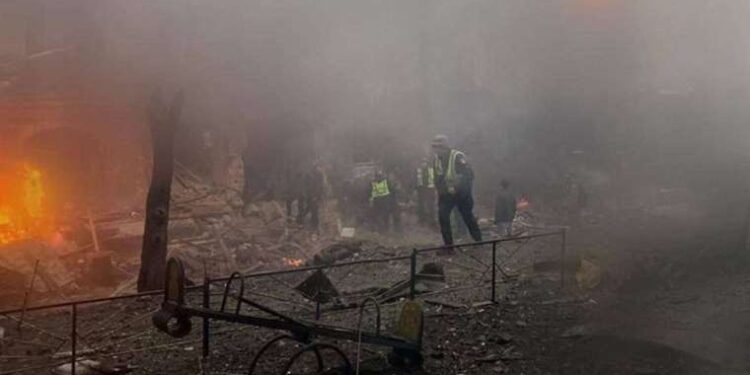 Ukrayna'ya füze saldırısı: Ölü ve yaralılar var