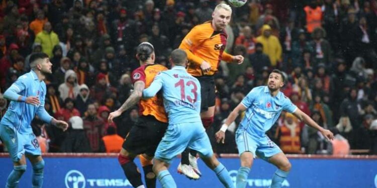 Galatasaray - Trabzonspor maçının hakemi belli oldu!