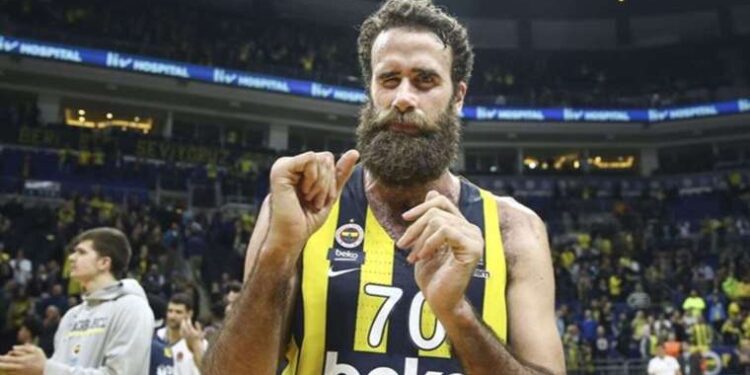 Eski Fenerbahçeli Luigi Datome basketbol kariyerini noktaladı
