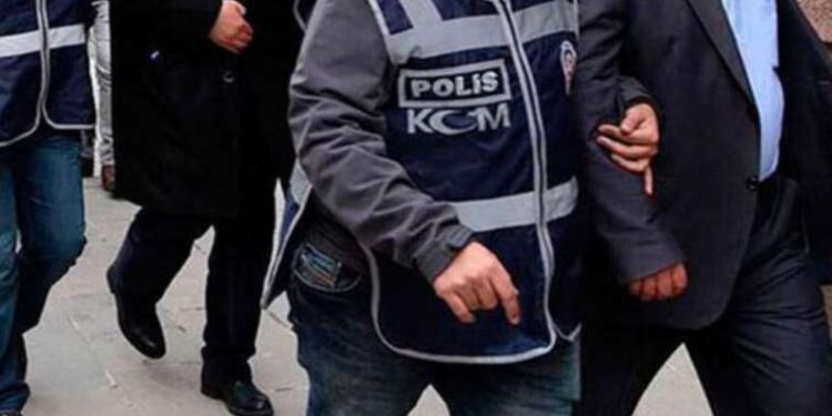 Avukatın bürosuna uyuşturucu operasyonu: 6 gözaltı