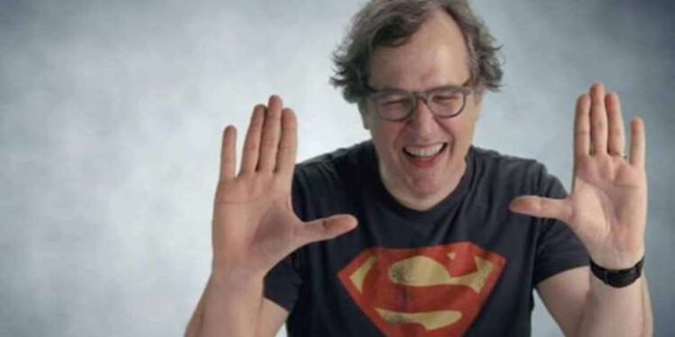 İlker Canıklıgil kimdir? İlker Canıklıgil kaç yaşında? İlker Canıklıgil nerede çalışıyor? İlker Canıklıgil hangi üniversitede hoca?