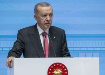 Erdoğan'dan dikkat çeken 'yeni anayasa' mesajı: 'Prangaların sökülüp atılma vakti geldi'