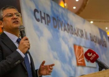 Özgür Özel: Ne demek 'Herkes için CHP'!
