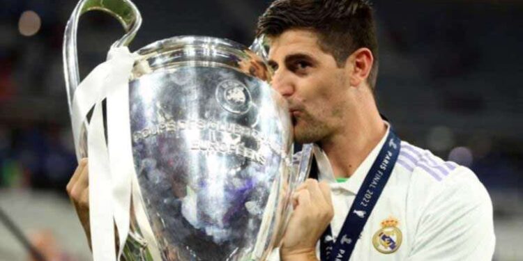 Thibaut Courtois'ya büyük şok! Sezonu kapatabilir