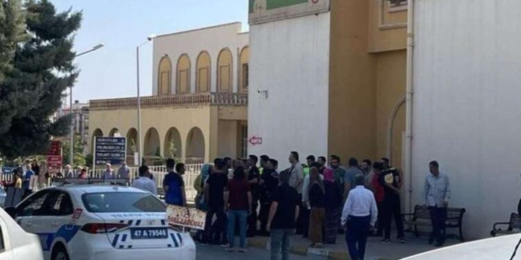 Antalya’da klima tartışması çıktı: Şoför ‘psikolojim bozuldu’ diyerek araçtan indi