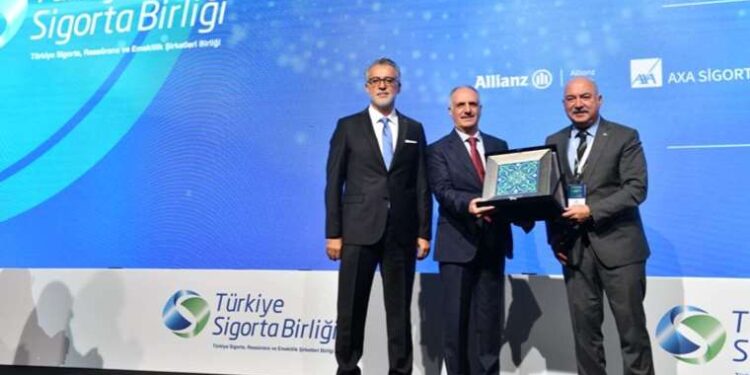 Sigortacılık sektöründe değişim yaşanacak