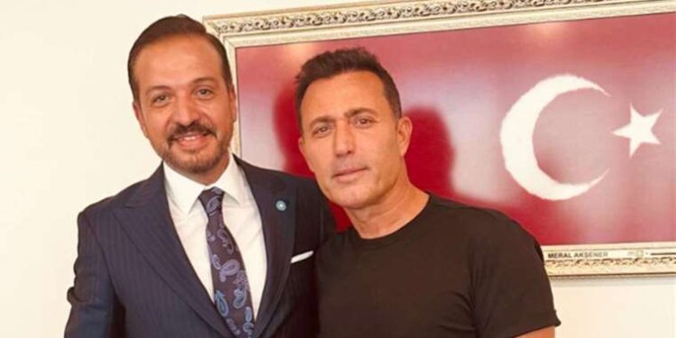 Mustafa Sandal İYİ Parti Genel Merkezi'nde