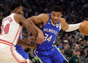 Giannis Antetokounmpo, NBA efsanesi ile antrenman yapacak!