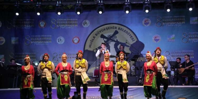 Babasından para alamayınca evini yaktı!