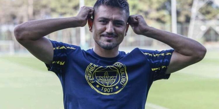 Fenerbahçeli futbolcu Cengiz Ünder: 'Şampiyonlar Ligi'nde görmek istiyoruz'