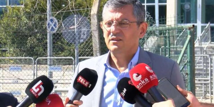Özgür Özel Silivri’de: Tutuklu gazetecileri ziyaret etti