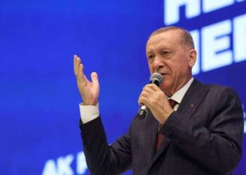 Erdoğan, partisinin 4. Olağanüstü Kongresi'nde LGBTİ+'ları hedef aldı