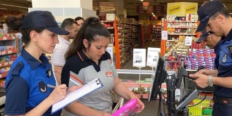 Bakan Ömer Bolat açıkladı: Stokculuk ve fahiş fiyata 188 milyon lira ceza