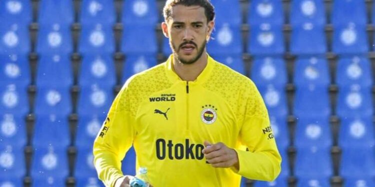 Kadıköy’deki yangında balkondan atlamıştı… Hatice Arslan son yolculuğuna uğurlandı