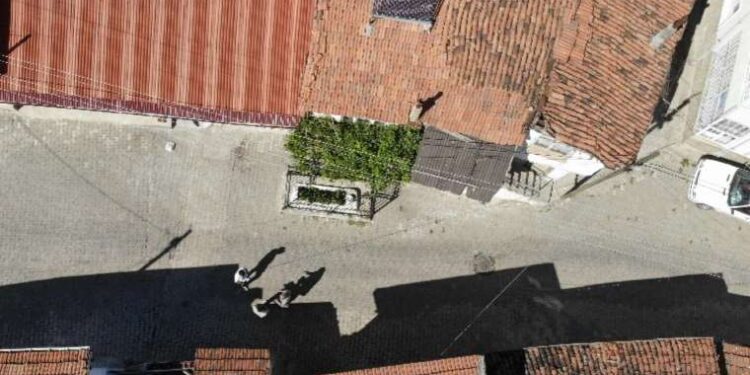 Tokat’ta gizemli mezar! Bu mezar 100 yıldır yolun ortasında… İçinde kimin yattığı bilinmiyor