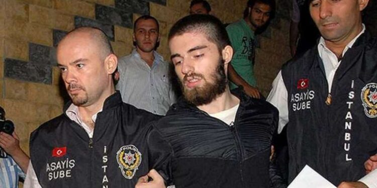 Aydın Didim’de makilik alanda yangın
