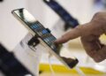 Öğrencilere vergisiz telefon yürürlüğe girdi mi, şartları neler? Vergisiz telefon ve bilgisayarı kimler alabilir, hangilerinde geçerli?