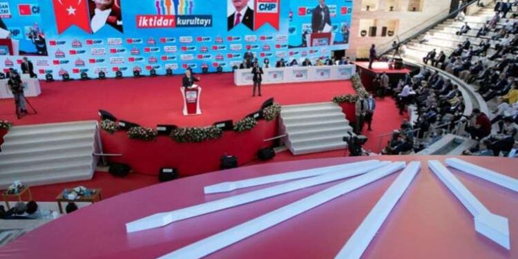 Son dakika... CHP'de 'Büyük Kurultay' tarihi belli oldu
