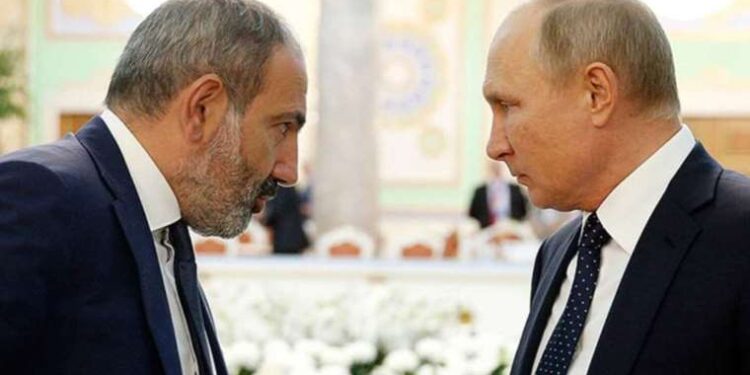 Güvenlik korucusu ev sahibi ve yakınlarından, kiracısı polise darp