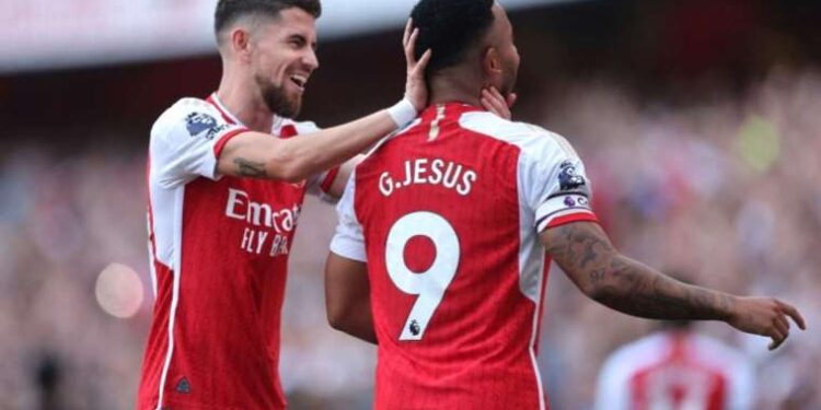 Kadın tekniker çalıştığı hastanede hayatını kaybetti