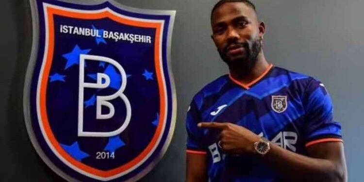 Emmanuel Dennis resmen Başakşehir'de
