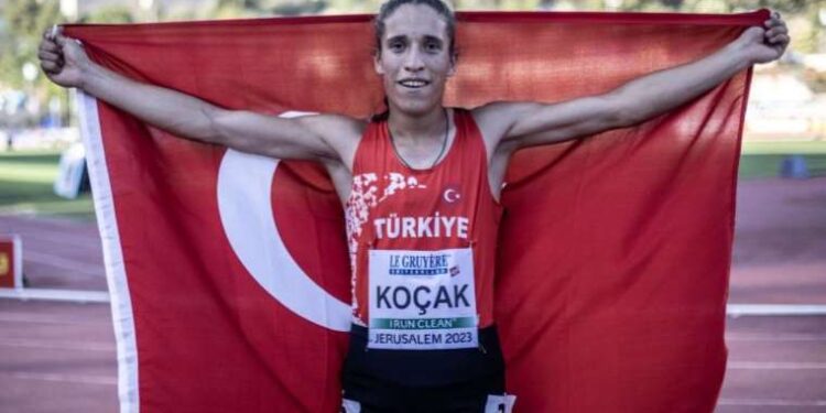 Milli sporcu Dilek Koçak İsrail'de bronz madalya kazandı