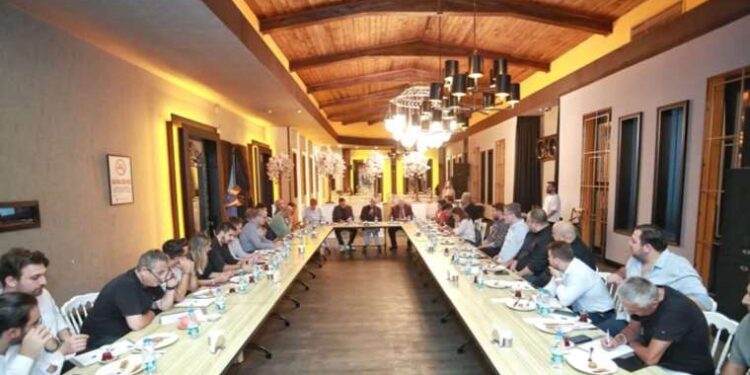 TFF Başkanı Mehmet Büyükekşi basın mensuplarıyla bir araya geldi