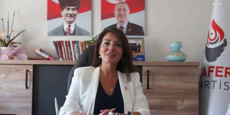 “İktidar, partimizin vizyonunu uygulamaya çalışıyor”