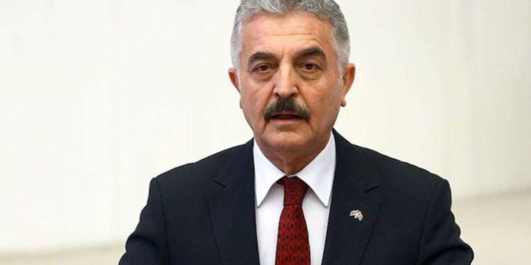 MHP'li Büyükataman muhalefeti hedef aldı: Büyük Türk Milleti zillet belediyeciliğine son verecek