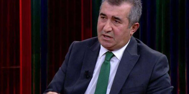 Gazeteci Necdet Saraç'tan Gelecek Partili Gözel'e: Silah zoruyla mı sizi aday gösterdiler?