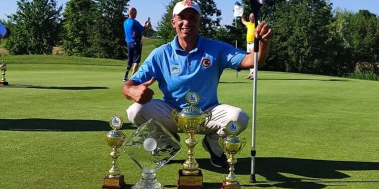 Milli golfçü Mehmet Kazan, Çekya'da şampiyon oldu