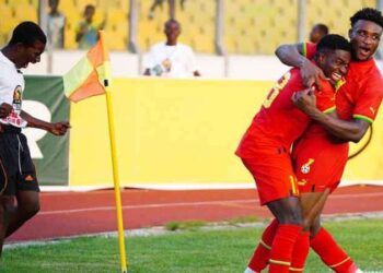 Gana evinde rahat galibiyet aldı