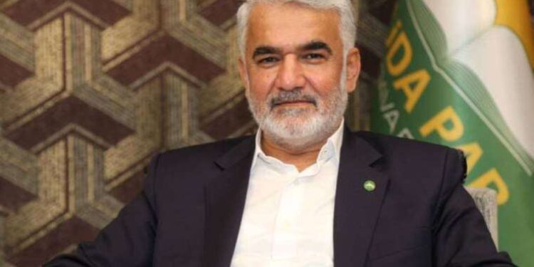 HÜDA PAR, öğretmen evinden sonra devlet okulunda kongre yaptı