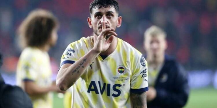 Görüşme sona erdi: Fenerbahçe'den Samet Akaydin kararı