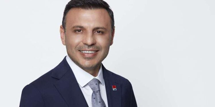 Özgür Çelik'ten 'Özgürlük Yürüyüşü'ne destek mesajı: Omuz omuza olacağız