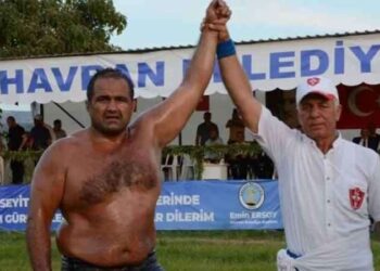 Mehmet Yeşil Yeşil başpehlivan oldu