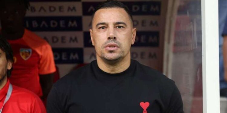 Kayserispor Teknik Direktörü Çağdaş Atan: 'Üçüncü golü, dördüncü golü bulabilirdik'
