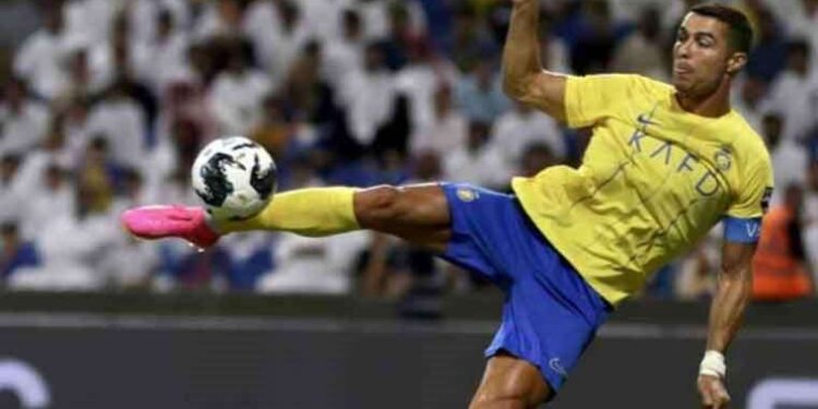 Ronaldo hat-trick yaptı Al Nassr ilk galibiyetini aldı!