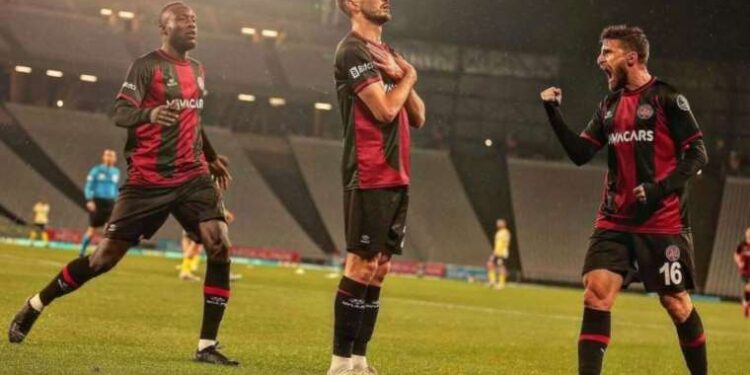 Fatih Karagümrük'te yol ayrımı!