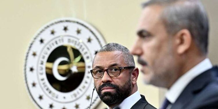 Bakan Fidan, İngiliz mevkidaşıyla görüştü: Türkiye, Birleşik Krallık için vazgeçilmez bir ortak