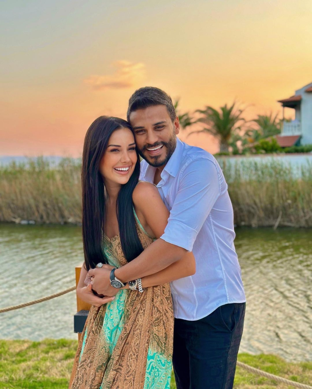 kara-para-aklama-ve-vergi-kacakciligiyla-suclanan-16380515_4851_m Kara para aklama ve vergi kaçakçılığıyla suçlanan Dilan Polat hesabını kapattı