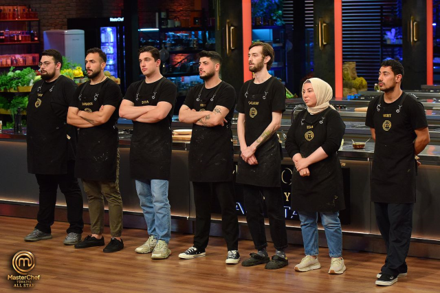 masterchef-turkiye-all-star-da-yarismaya-veda-16226379_1206_m-1 MasterChef Türkiye All Star'da yarışmaya veda eden isim Mert oldu