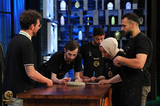 masterchef-turkiye-all-star-da-yarismaya-veda-16226379_9561_m MasterChef Türkiye All Star'da yarışmaya veda eden isim Mert oldu