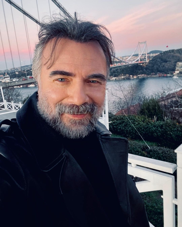 oktay-kaynarca-telefon-numarasinin-izinsiz-16236273_9698_m Oktay Kaynarca, telefon numarasının izinsiz verilmesine tepki gösterdi