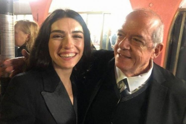 oyuncu-hazar-erguclu-nun-babasi-hayatini-kaybetti-16226849_9702_m Oyuncu Hazar Ergüçlü'nün babası hayatını kaybetti