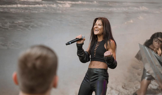 Ukraynalı şarkıcı Ruslana, savaş dönemindeki destek için Türkiye'ye teşekkür etti: Ömür boyu Türk milleti için savaşacağım