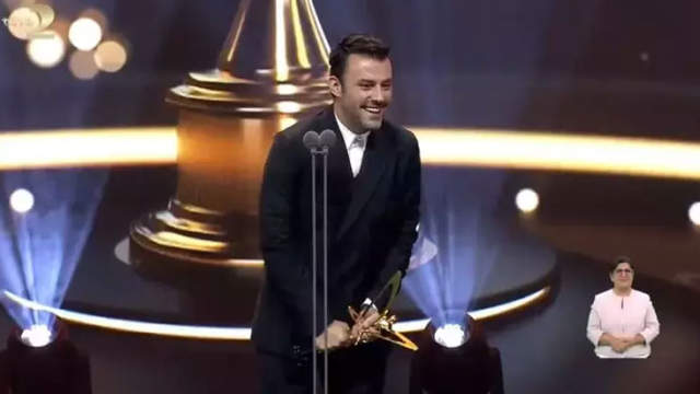 49-altin-kelebek-odulleri-sahiplerini-buluyor-16592404_3283_m 49. Altın Kelebek Ödülleri sahiplerini buluyor