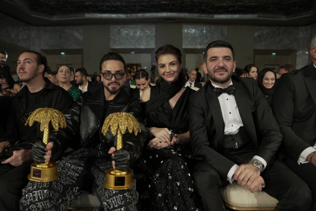 altin-palmiye-odulleri-sahiplerini-buldu-16555664_9328_m Altın Palmiye Ödülleri sahiplerini buldu! Yıldızlar geçidine dönen gecede Haberler.com ödülün sahibi oldu