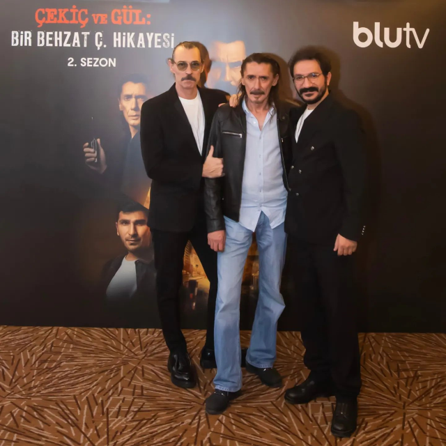 erdal-besikcioglu-kiziyla-ankara-oyun-havasiyla-16600519_1529_m Erdal Beşikçioğlu, kızıyla Ankara oyun havasıyla göbek attı