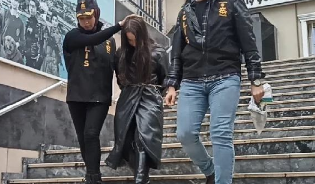 Gözaltına alınan fenomen Gizem Bağdaçiçek, serbest kalır kalmaz skandal paylaşımlarına kaldığı yerden devam etti
